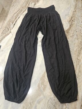 Lotus and Luna Black Harem Genie Pants Size Medium | Boho Lounge | Smocked Waist